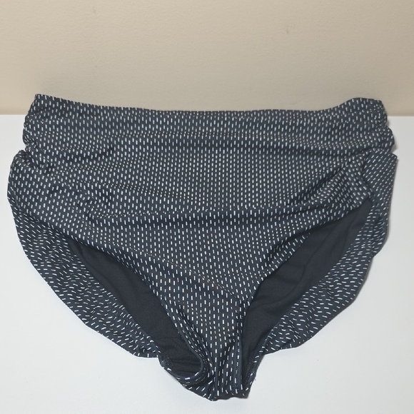 Albion Black And White Dash Bikini Bottoms - Picture 6 of 7